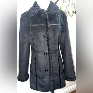 Liz Claiborne Faux Shearling Coat Size Small